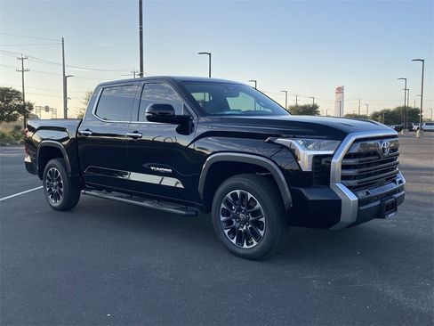 New 2026 Toyota Tundra Limited image 2