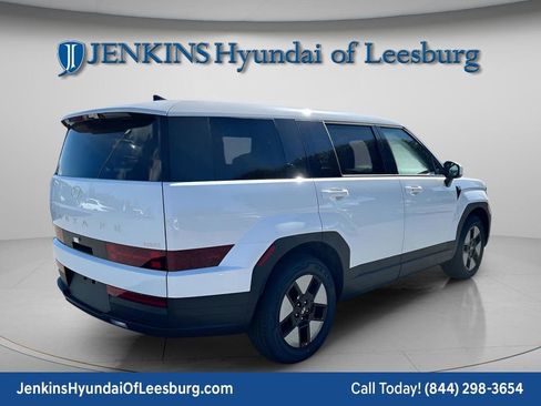 New 2026 Hyundai Santa Fe SE image 5