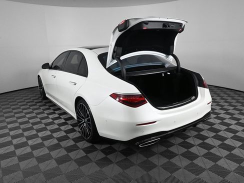 Certified 2023 Mercedes-Benz S 580 4MATIC Sedan image 30