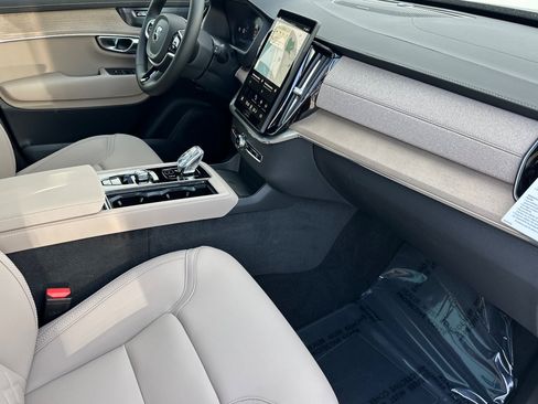 New 2026 Volvo XC90 B6 Plus AWD/4WD image 12
