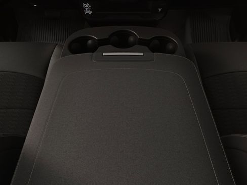 New 2026 RAM 3500 Tradesman AWD/4WD image 4