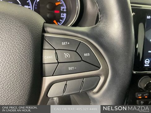 Used 2021 Jeep Grand Cherokee Laredo X AWD/4WD image 44