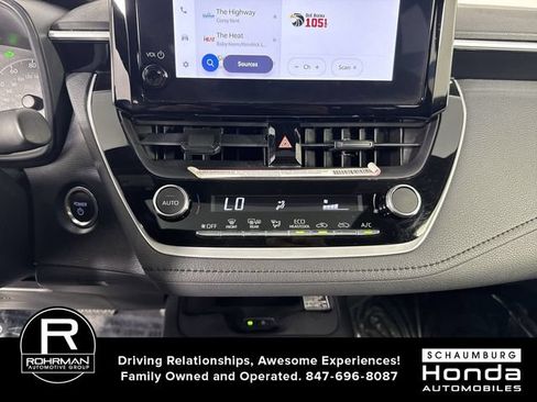 Used 2024 Toyota Corolla SE w/ SE Package AWD/4WD image 9