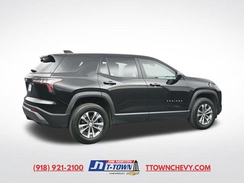 Used 2025 Chevrolet Equinox LT FWD image 11