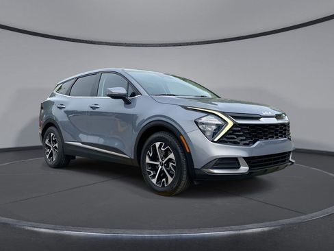 Certified 2023 Kia Sportage EX FWD image 1