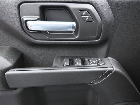 New 2026 Chevrolet Silverado 2500 Custom w/ Custom Value Package image 25