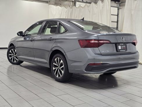 Used 2024 Volkswagen Jetta S image 12