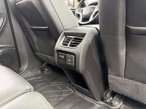 Used 2022 Chevrolet Blazer RS w/ Enhanced Convenience Package AWD/4WD image 16