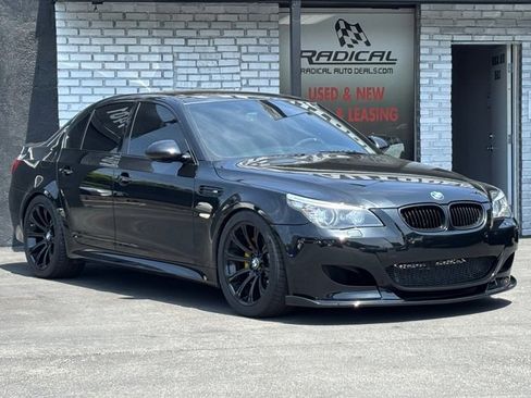 Used 2009 BMW M5 RWD image 6