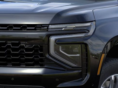 New 2026 Chevrolet Suburban LS w/ Max Trailering Package AWD/4WD image 10
