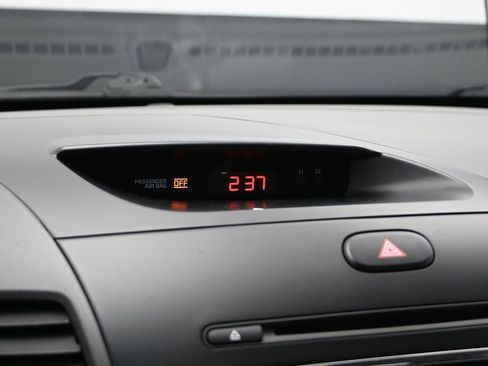 Used 2018 Kia Forte LX image 19