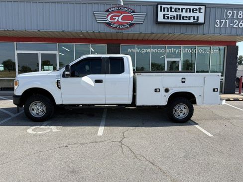 Used 2022 Ford F250 XL w/ Power Equipment Group AWD/4WD image 10