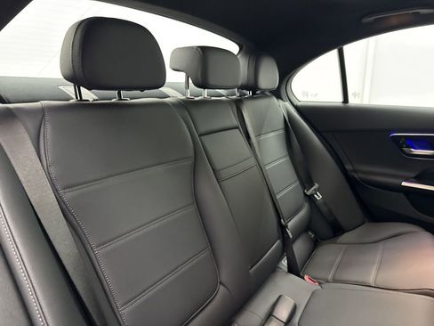 Used 2025 Mercedes-Benz C 300 Sedan image 26