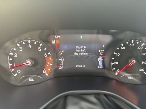 Certified 2024 Jeep Compass Limited w/ Sun and Sound Group image 10