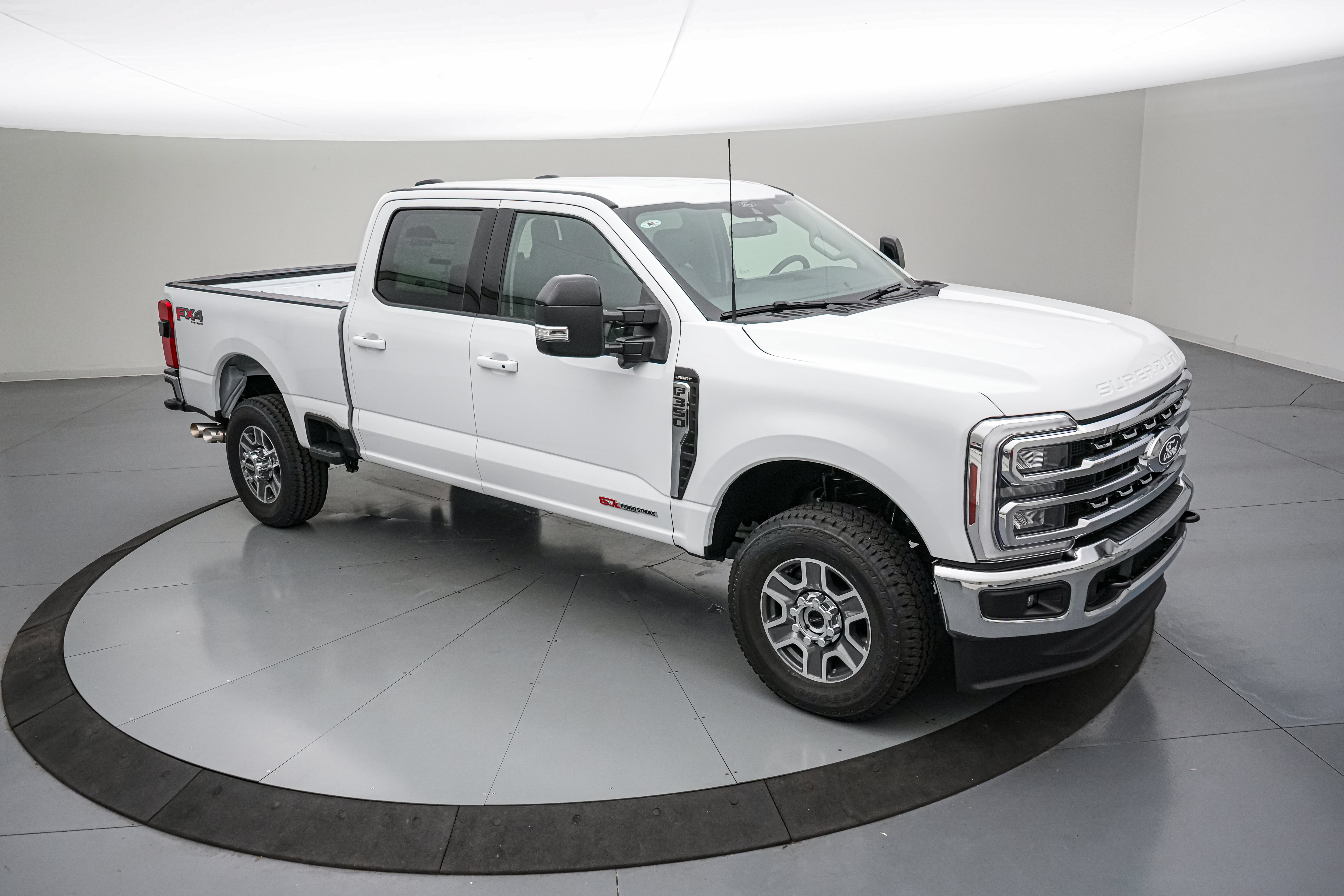 New 2027 Ford F350 Lariat AWD/4WD image 2