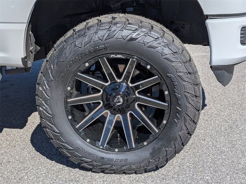 Used 2024 Ford F150 XLT w/ Tow/Haul Package image 10