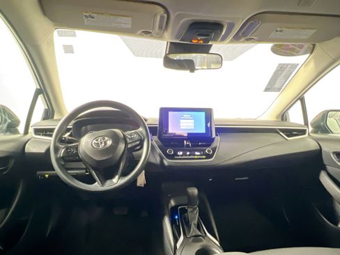Used 2024 Toyota Corolla LE image 28