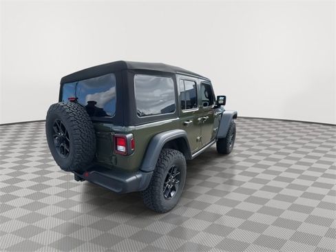 Used 2024 Jeep Wrangler Unlimited image 8