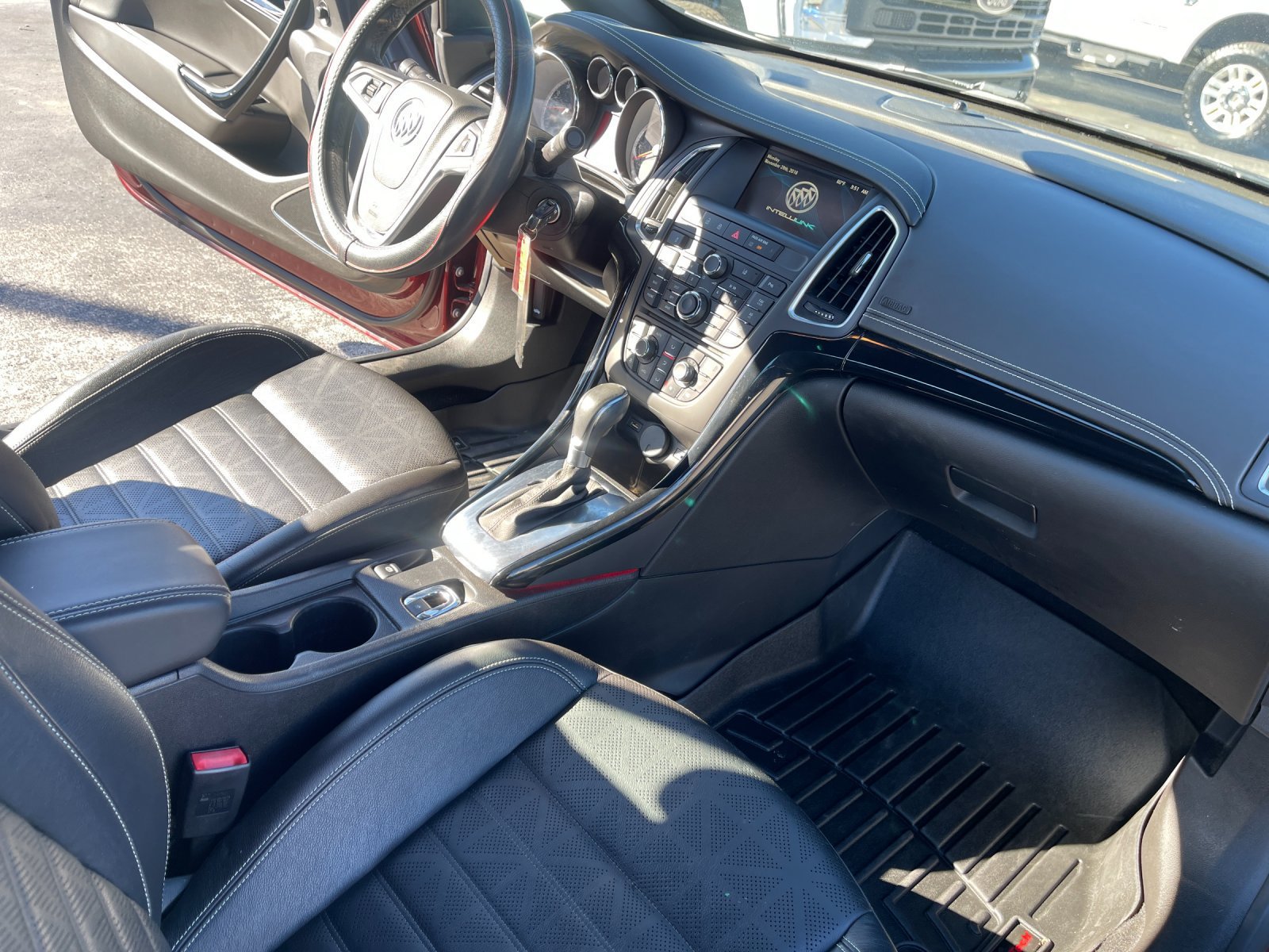 Used 2019 Buick Cascada Premium FWD image 17