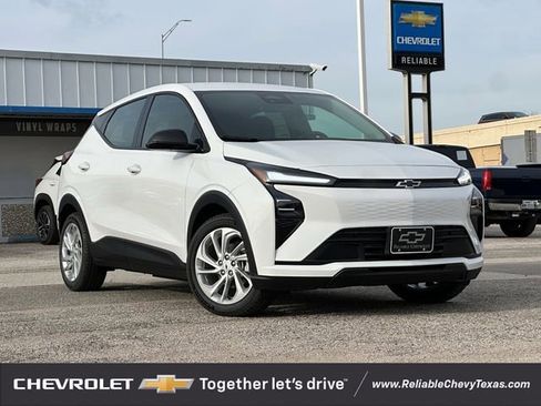 New 2027 Chevrolet Bolt LT w/ Comfort Package image 2