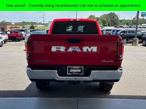 Used 2026 RAM 2500 Big Horn AWD/4WD image 25