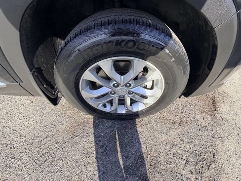 Used 2020 Hyundai Santa Fe SE w/ Cargo Package image 42