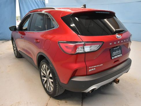 Used 2020 Ford Escape Titanium AWD/4WD image 37