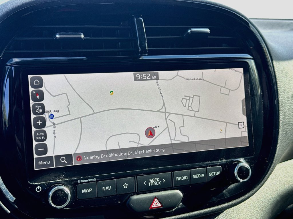 Certified 2023 Kia Soul GT-Line FWD image 16