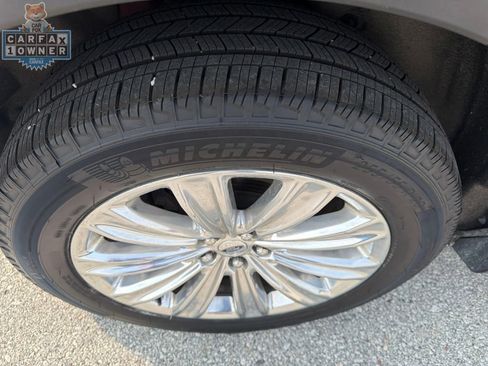 Used 2020 Ford Explorer Limited w/ Class III Trailer Tow Package AWD/4WD image 23