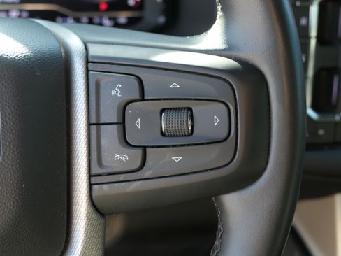 Used 2023 GMC Yukon Denali AWD/4WD image 17