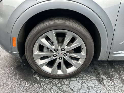Used 2023 Buick Envision Avenir AWD/4WD image 3