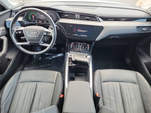 Used 2021 Audi e-tron Premium w/ Convenience Plus Package AWD/4WD image 16