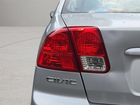Used 2005 Honda Civic LX image 26