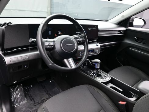 Used 2026 Hyundai Kona SEL Sport AWD/4WD image 12