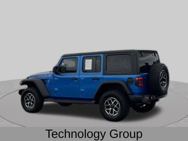 Certified 2024 Jeep Wrangler Unlimited Rubicon w/ Technology Group AWD/4WD image 5