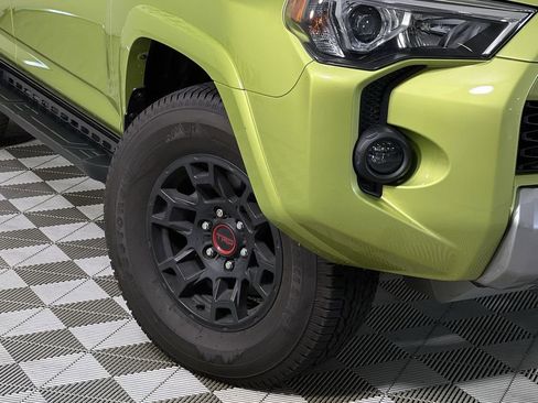 Used 2023 Toyota 4Runner TRD Off-Road Premium image 12