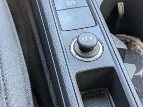 Used 2022 Audi Q3 2.0T Premium Plus image 32