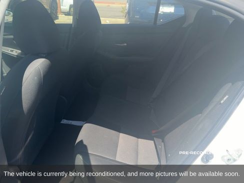 Used 2022 Nissan Sentra SV w/ Trunk Package FWD image 12