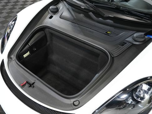 Used 2021 Porsche 718 Boxster Spyder image 48