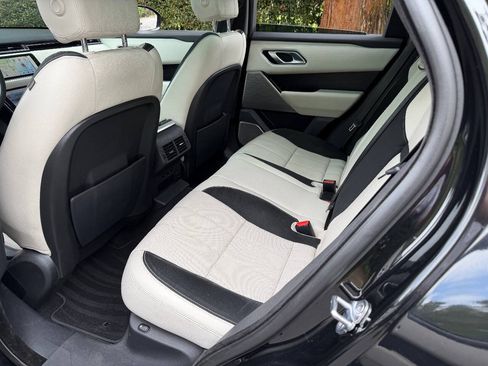 Used 2022 Land Rover Range Rover Velar R-Dynamic S AWD/4WD image 16