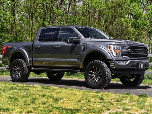 Used 2022 Ford F150 XLT w/ Equipment Group 302A High AWD/4WD image 12