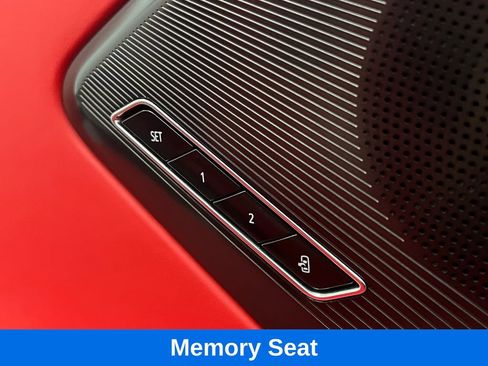 Used 2023 Chevrolet Corvette Stingray Premium Conv w/ Z51 Performance Package RWD image 15