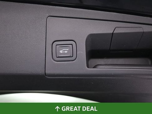 Used 2022 Cadillac XT5 Premium Luxury AWD/4WD image 25