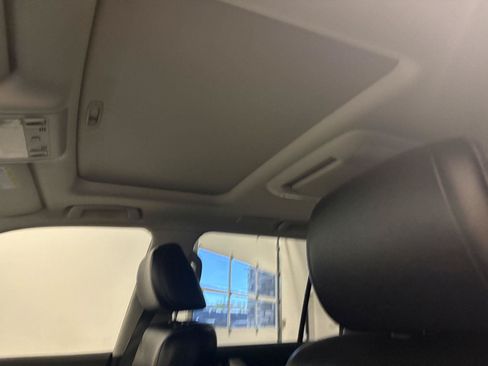 Used 2015 Toyota Land Cruiser AWD/4WD image 13