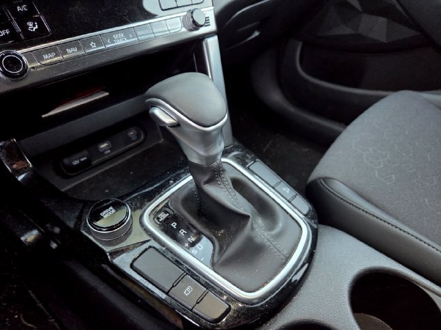 Used 2024 Kia Seltos S FWD image 17