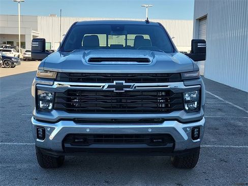 New 2025 Chevrolet Silverado 2500 LT w/ Safety Package image 2