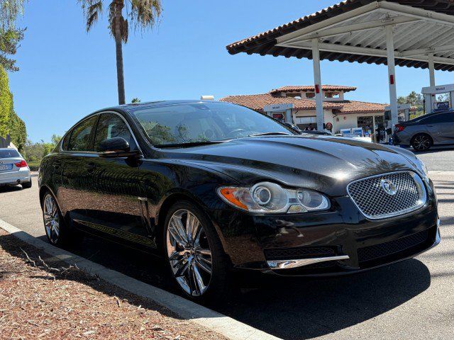 Used 2010 Jaguar XF Supercharged RWD image 6