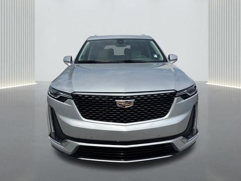 Used 2020 Cadillac XT6 Premium Luxury image 2