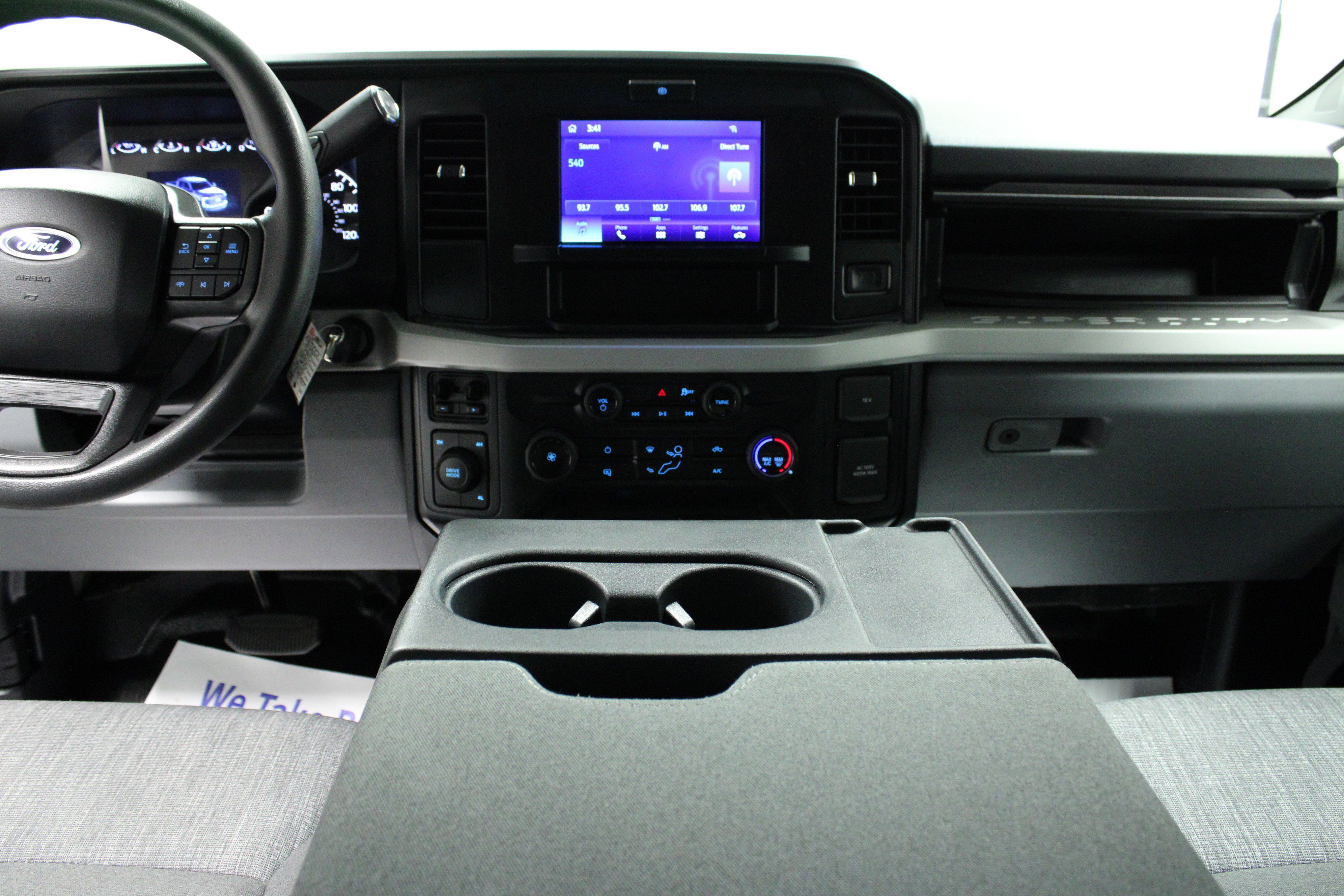 Used 2026 Ford F450 XLT w/ Camper Package AWD/4WD image 18