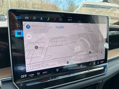 New 2026 Volkswagen Tiguan SEL R-Line AWD/4WD image 22